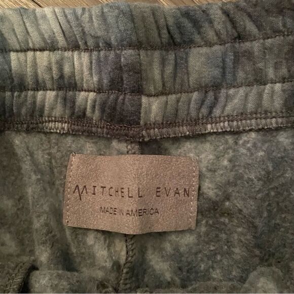Mitchell Evan wide leg sweatpants - Picture 3 of 7